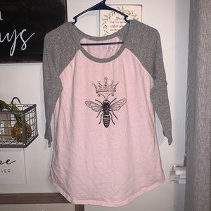 “Queen Bee” 3/4 length top